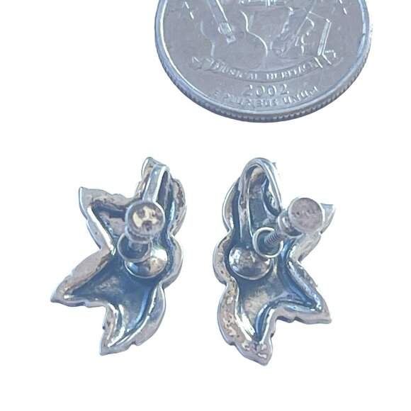 Vintage Sterling Silver Flower Screw Back 1940s Earrings Elegant Design for Wome - Picture 6 of 6